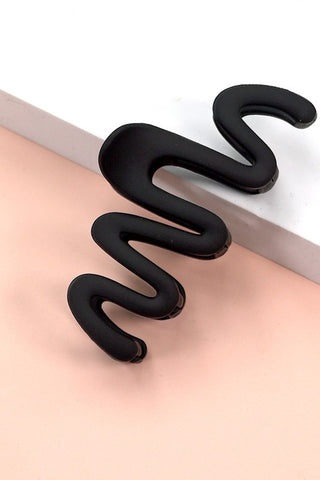 Wavy Grip Hair Claw