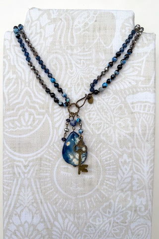 Blue natural stone necklace