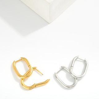 Harper Mini Oval Hoop Earrings