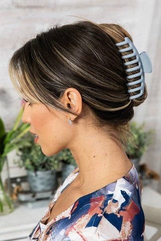 Oversized Hair Claw Clip